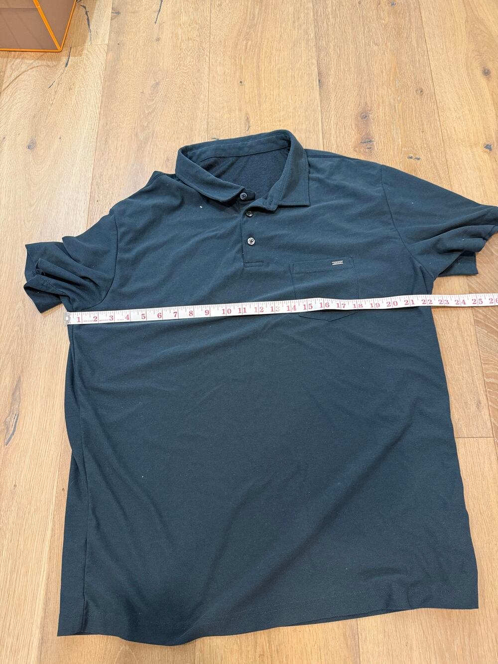 Vuori Ace Pocket Pique Performance Stretch Lightweight Golf Polo. XL Sweat Wick